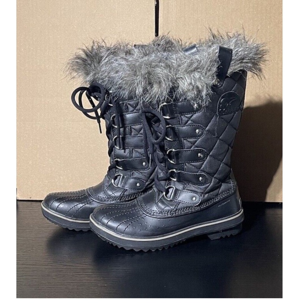 Sorel Tofino II Black Faux Fur Trim Waterproof Snow Boots Women’s Size 6